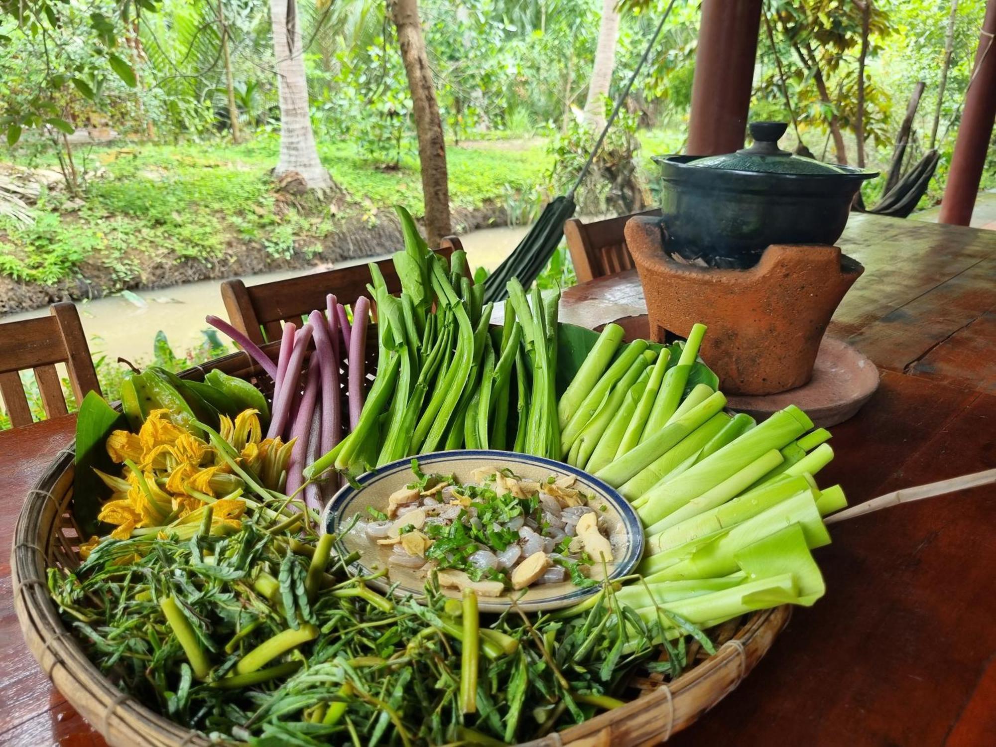 Ba Danh Homestay & Kitchen - Ben Tre Mekong エクステリア 写真
