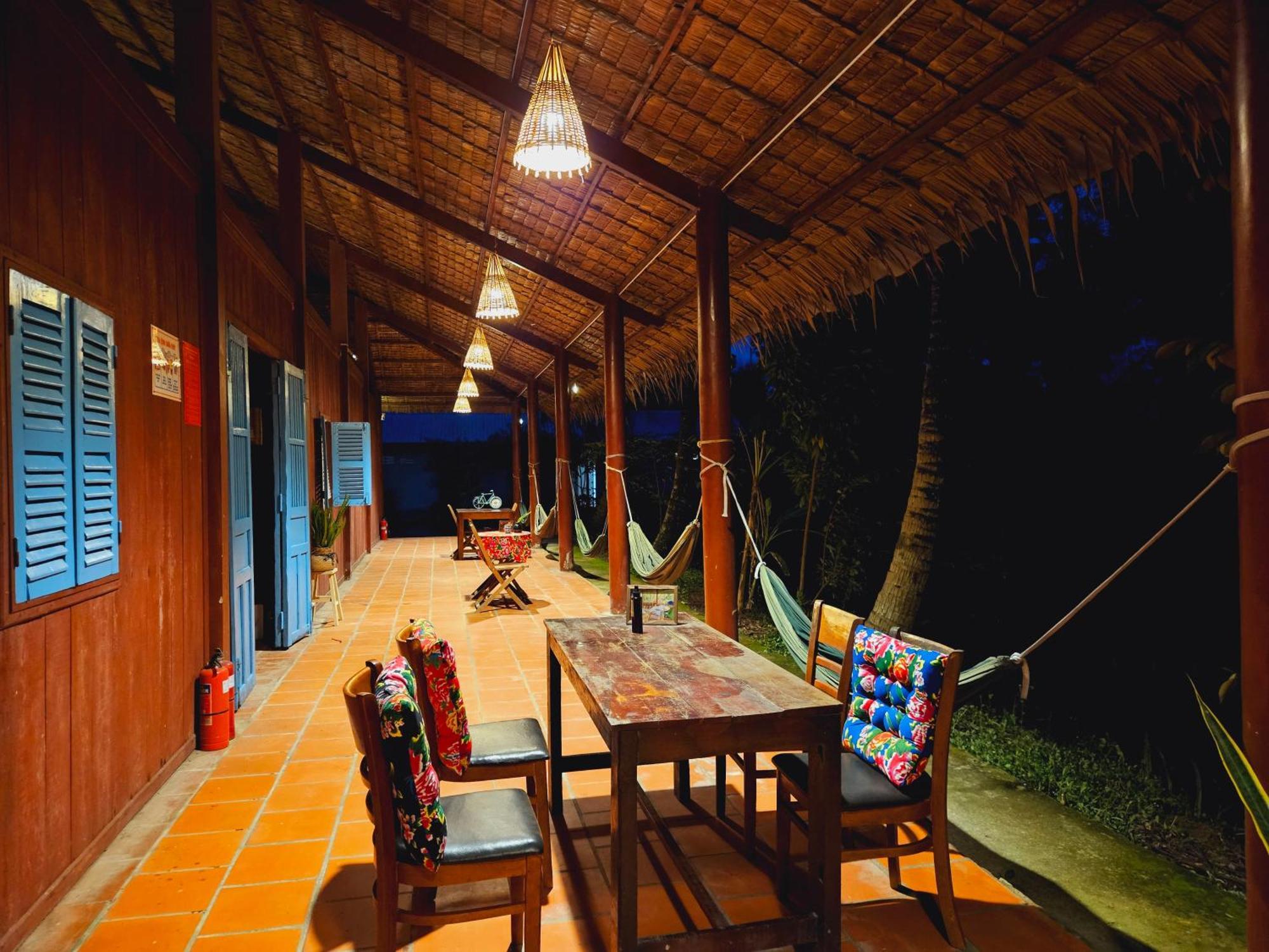 Ba Danh Homestay & Kitchen - Ben Tre Mekong エクステリア 写真